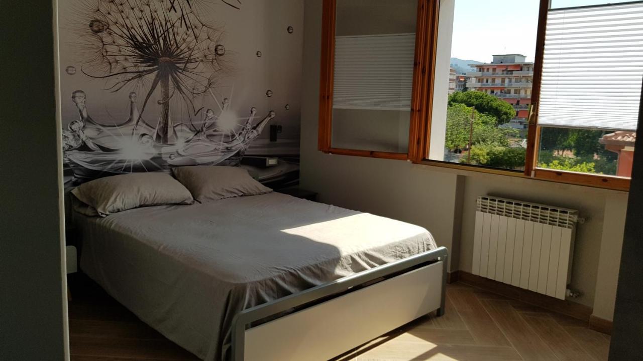 דירות ונטימיגליה Casalmare Via Asse מראה חיצוני תמונה